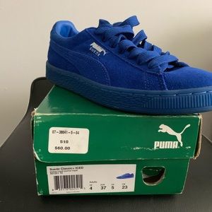 Royal Blue Pumas